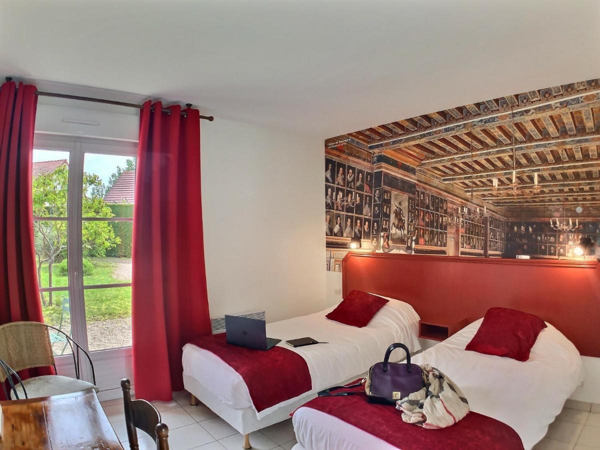 Logis Hotel Du Chateau Tour-en-Sologne Exterior foto